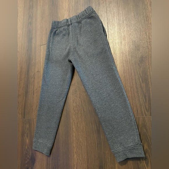 Boy’s Cat & Jack Gray Sweatpants XS 4/5 - Picture 6 of 7